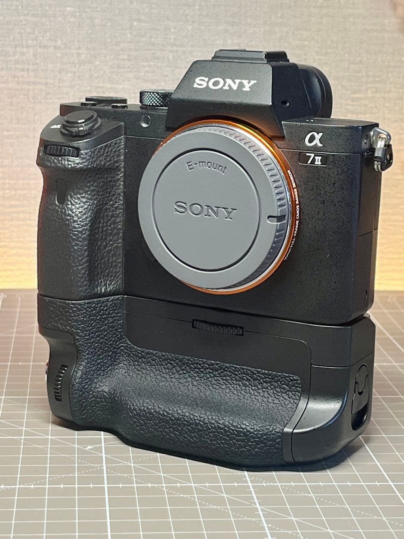 【美品/送料込】Sony α7 II ボディ ILCE-7M2 Overseas
