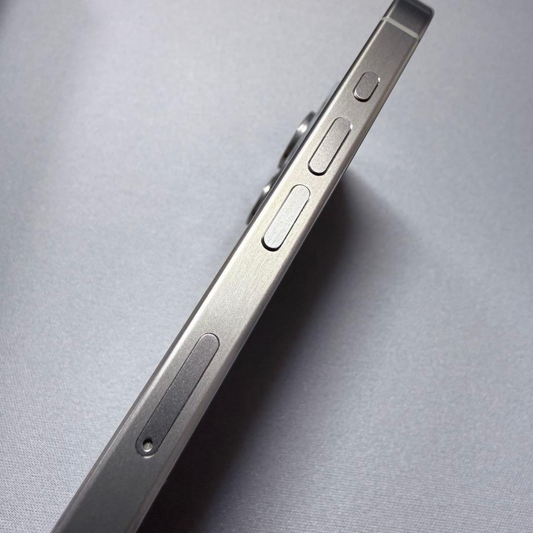 iPhone15 Pro 1TB ナチュラル 海外版 ダブルSIMフリー