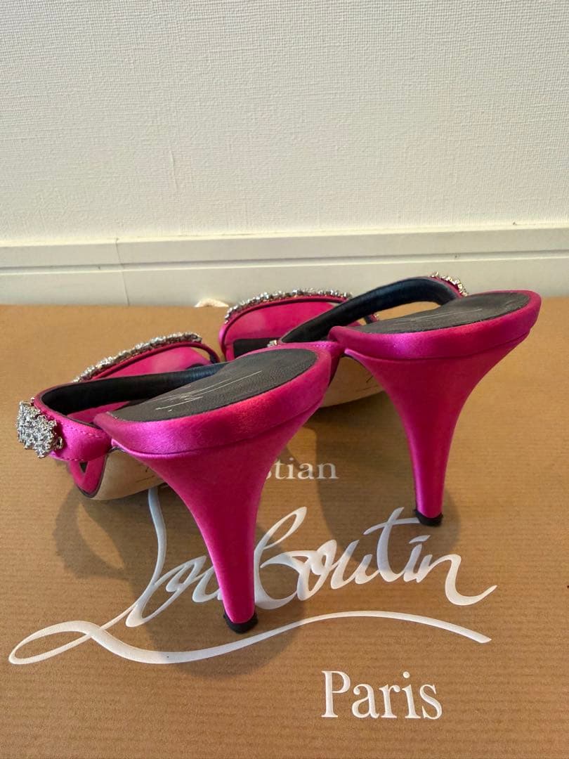 超美品！Giuseppe Zanotti ピンクサンダル36サイズ　サテン