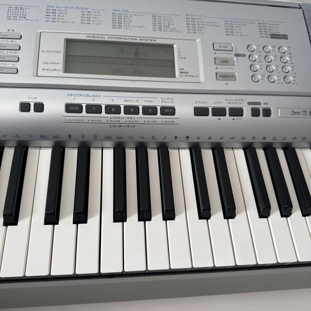 【美品】CASIO CTK-4000 電子キーボード　電子ピアノ本体　アダプタ付