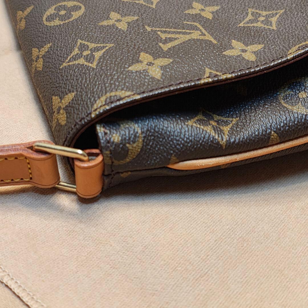 Louis Vuitton　ルイヴィトン　モノグラム ミュゼットタンゴ　バッグ