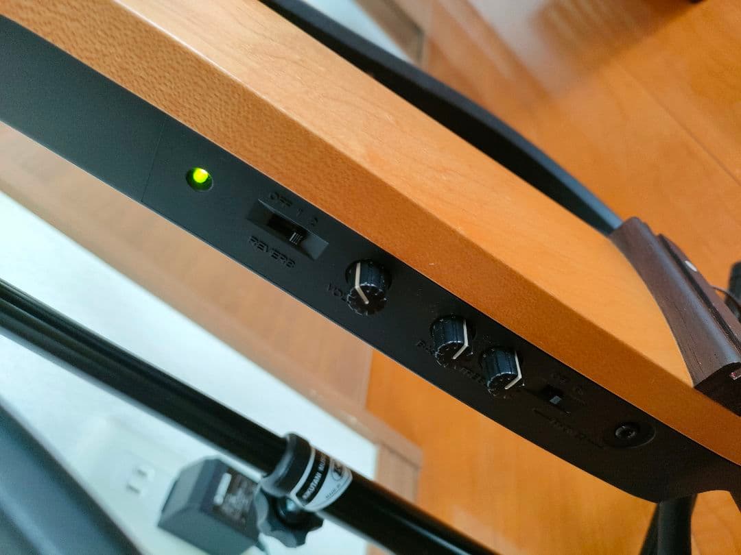 美品サイレントギターYAMAHA SLG100N 純正ケースACアダプタ付き