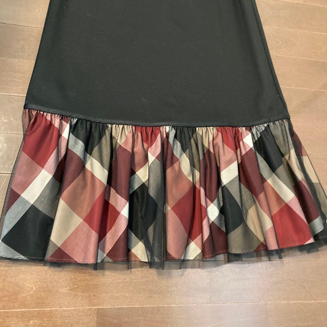 ブルーレーベルクレストブリッジ　コンパクトクリアーポンチワンピース　赤 ３６