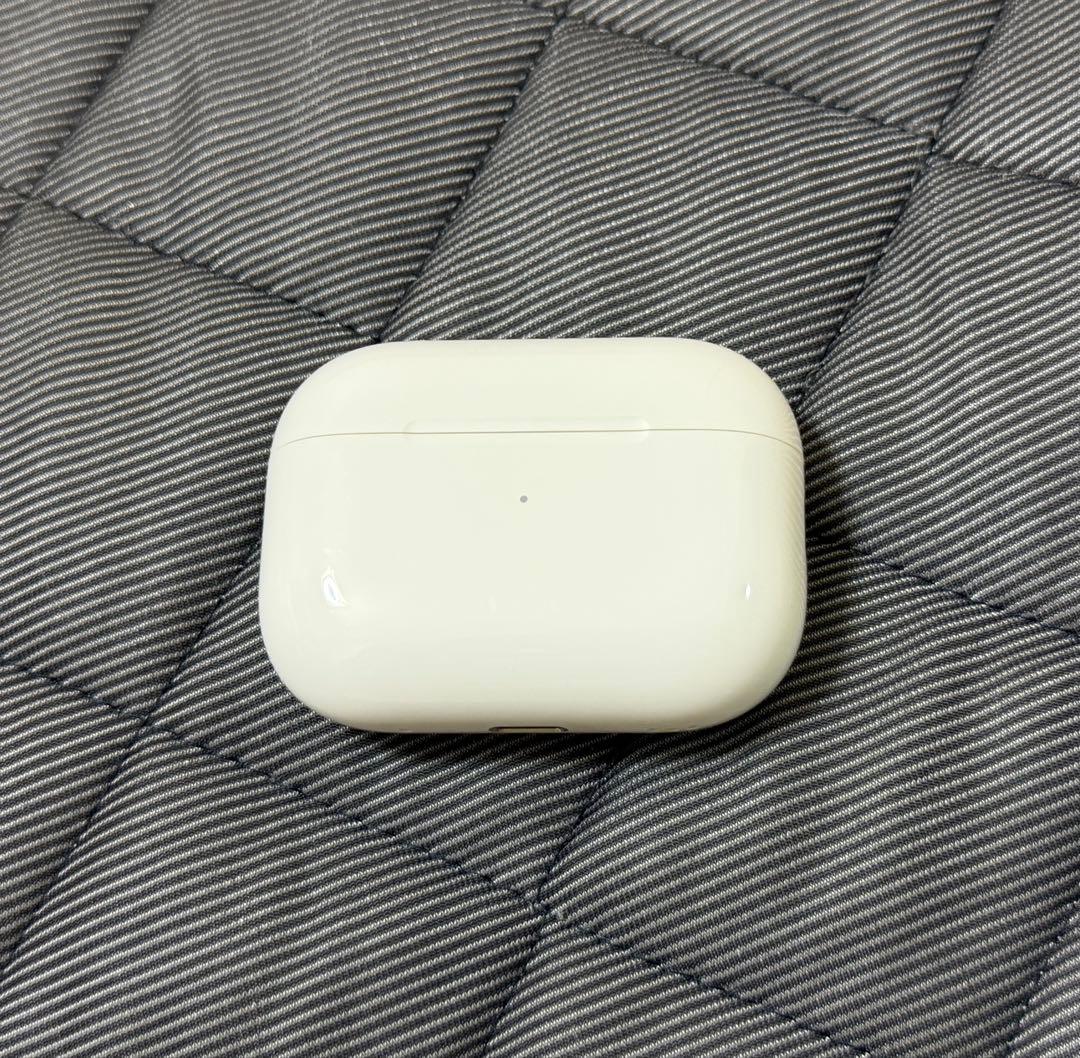 AirPods Pro2 本体 充電ケース付き Lightning