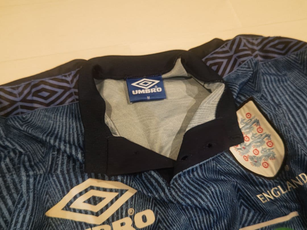 希少90年代 イングランド 1995–97 トレーニングシャツ Mサイズ