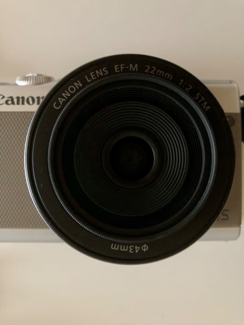 Canon EOS M100｟すぐに始められるカメラセット｠ミラーレス