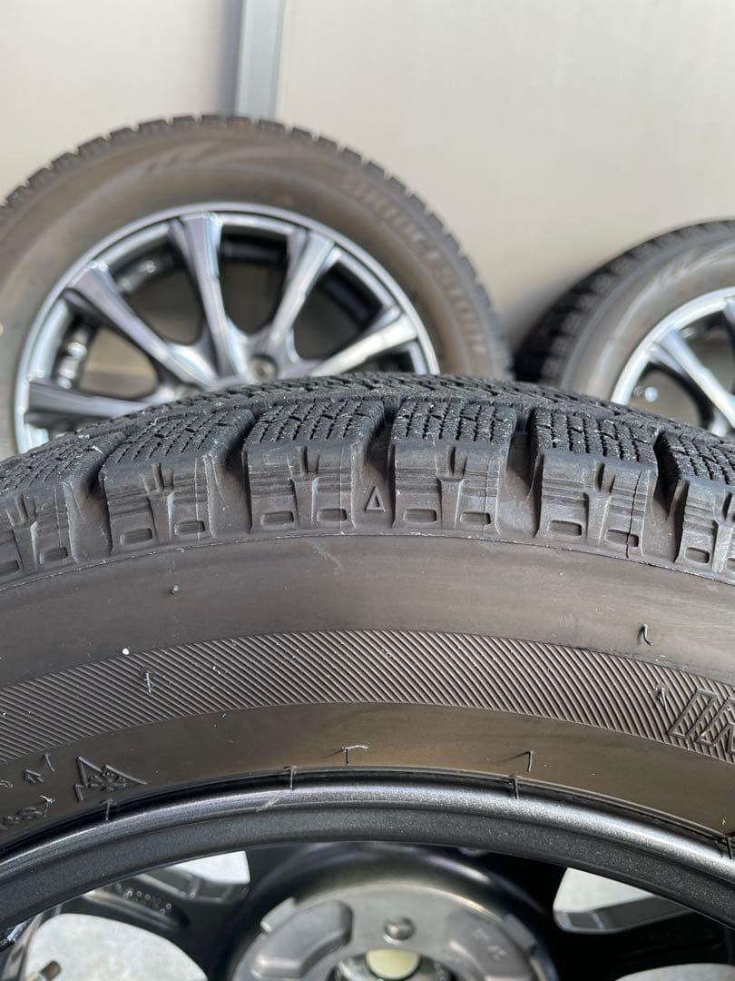 カ*ン様 BLIZZAK VRX 155/65R14 スタッドレスタイヤ 4本セ