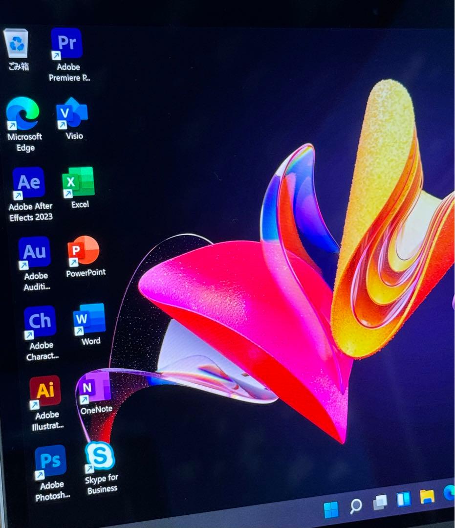 美品 MacBook Pro 16GB/タッチパネル /Office付き