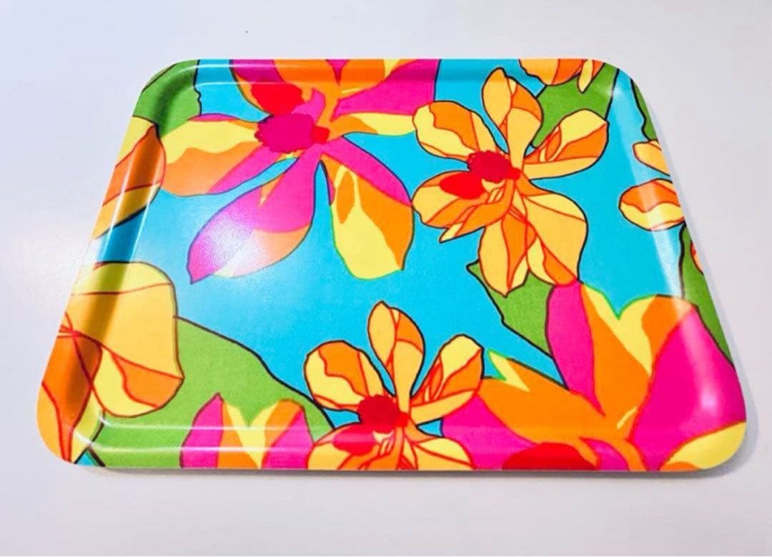 838【日本未入荷】特大サイズ43cm x 33cm／marimekkoトレイ①