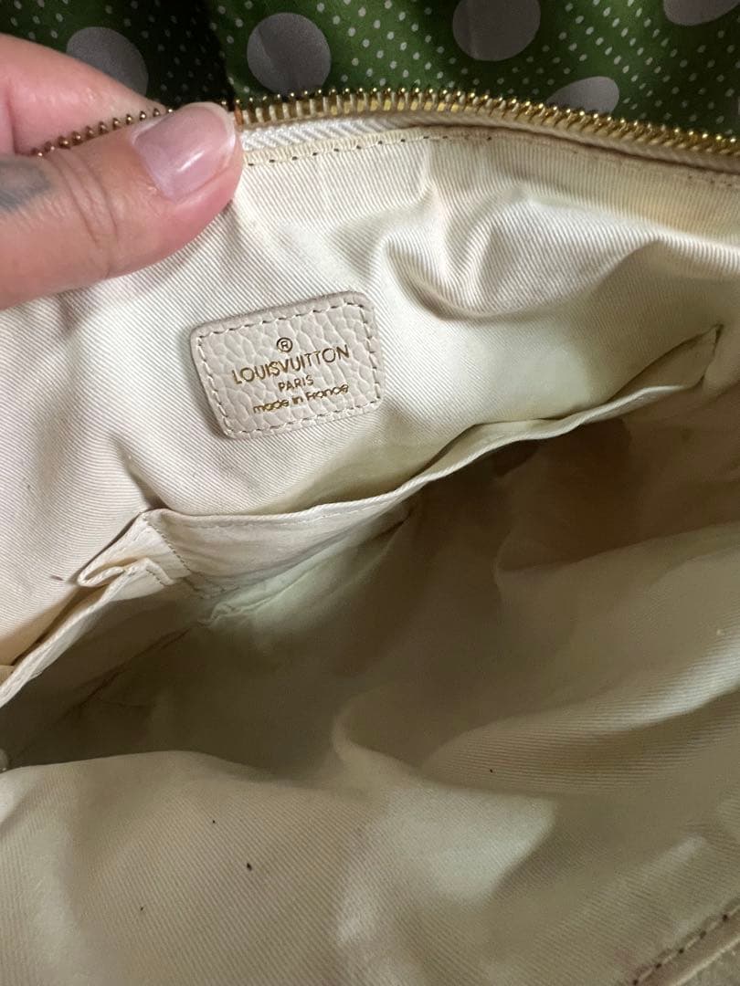 ピンクとホワイトのグラニーバッグ luis vuitton