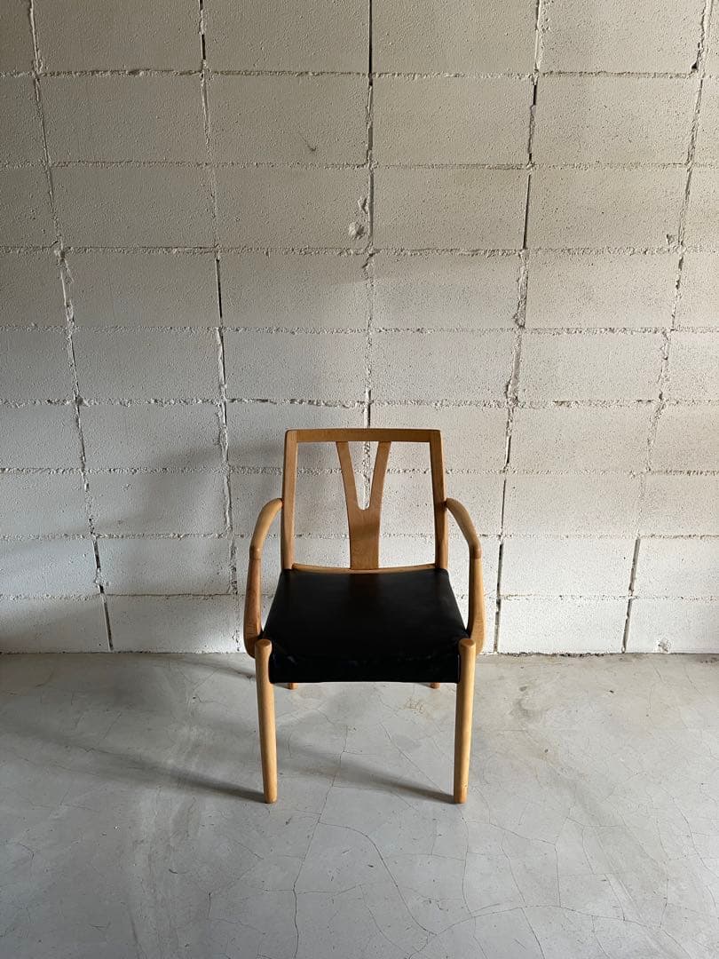 ビンテージ　本革レザー　アームチェア　ダイニングチェア