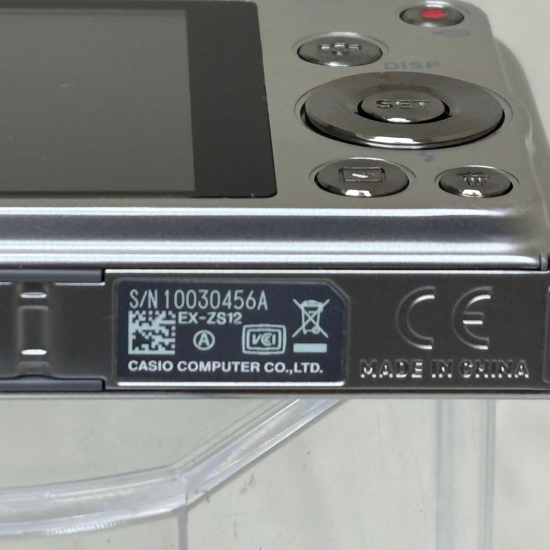 CASIO カメラ　エクシリム　EX-ZS12 シルバー　コンデジ　動作品