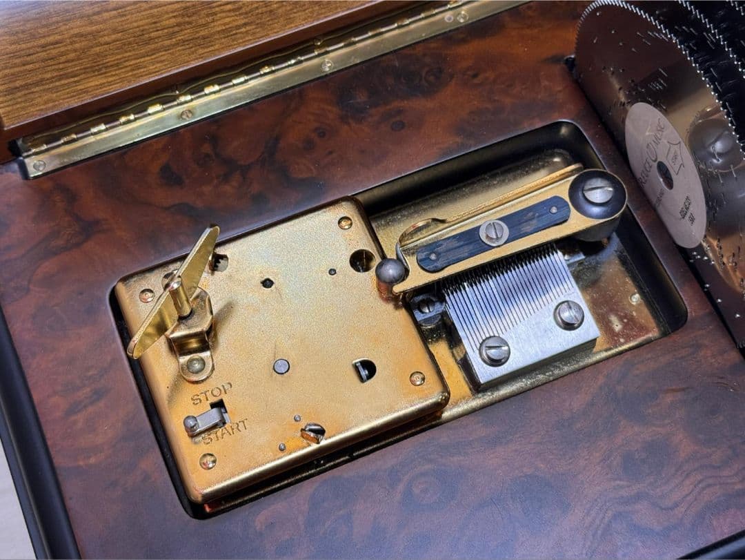 REUGE MUSIC オルゴール オルゴール ディスク9枚 ドーム型象嵌