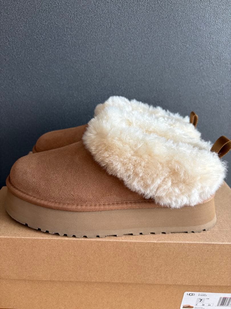 UGG アグ TAZZELLE タゼル レディース