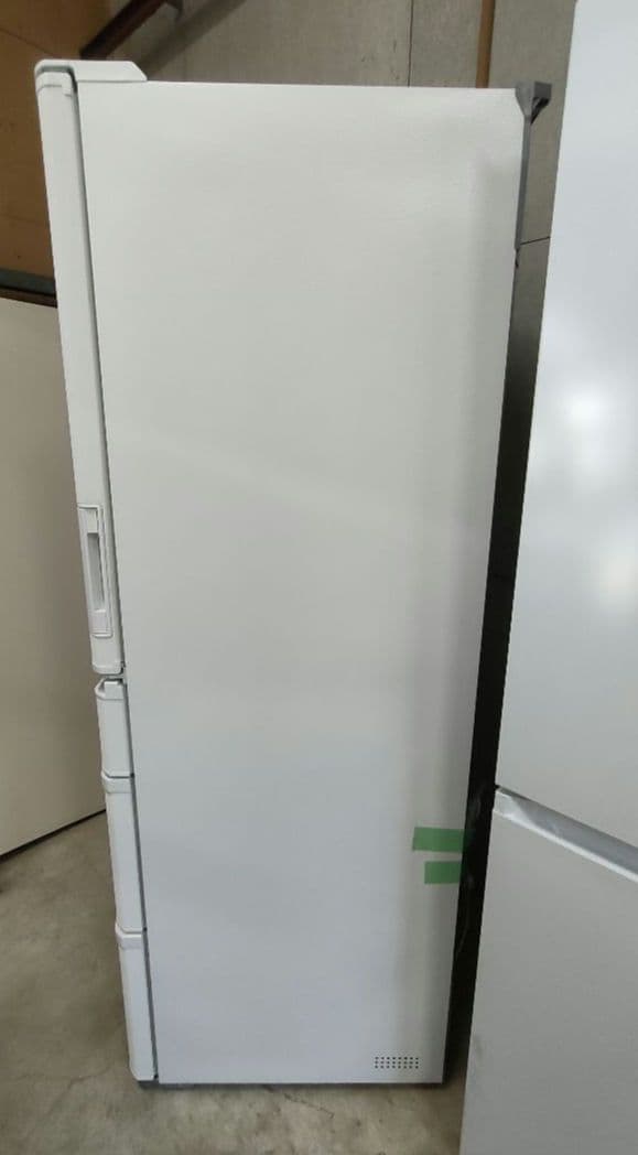 ダバオ 美品2022年製シャープ両側冷蔵庫412L SJ-X417J-W