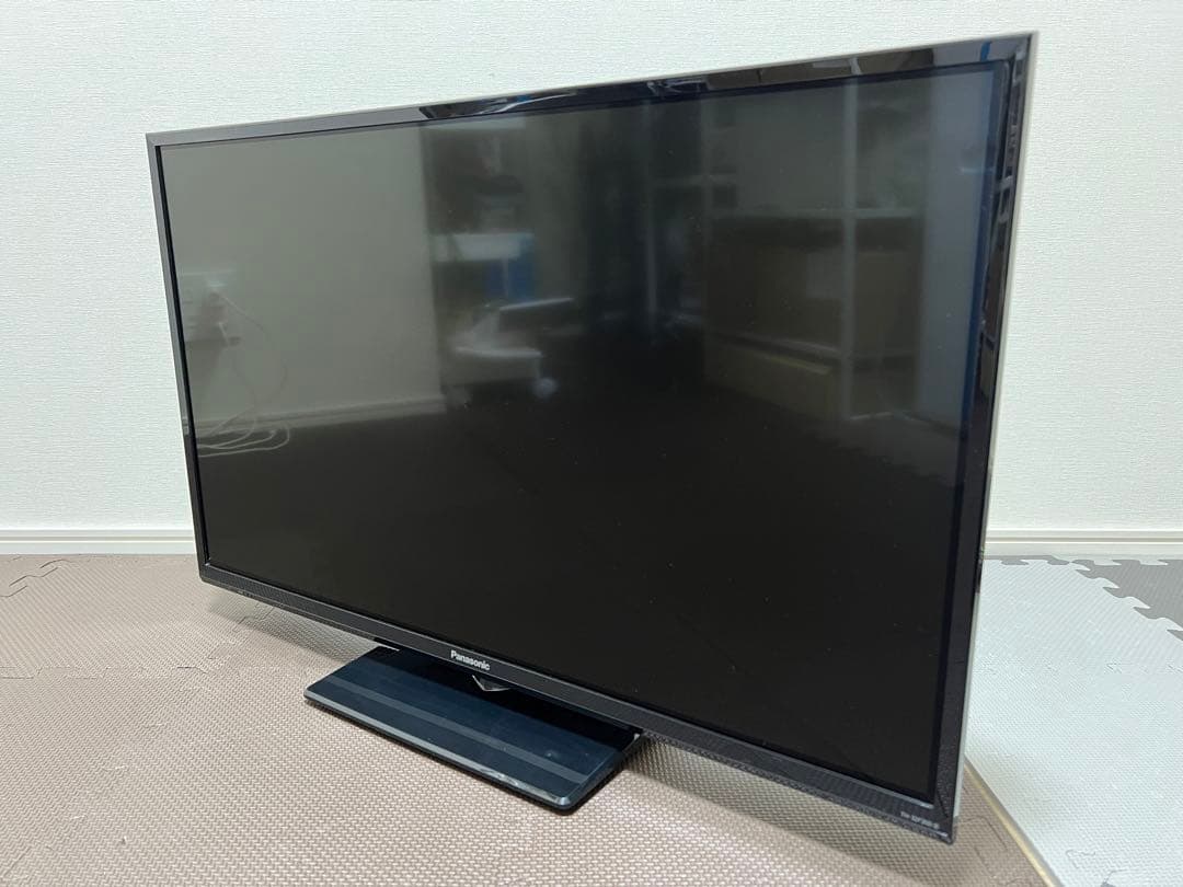 2019年製　Panasonic TH-32F300 32インチテレビ