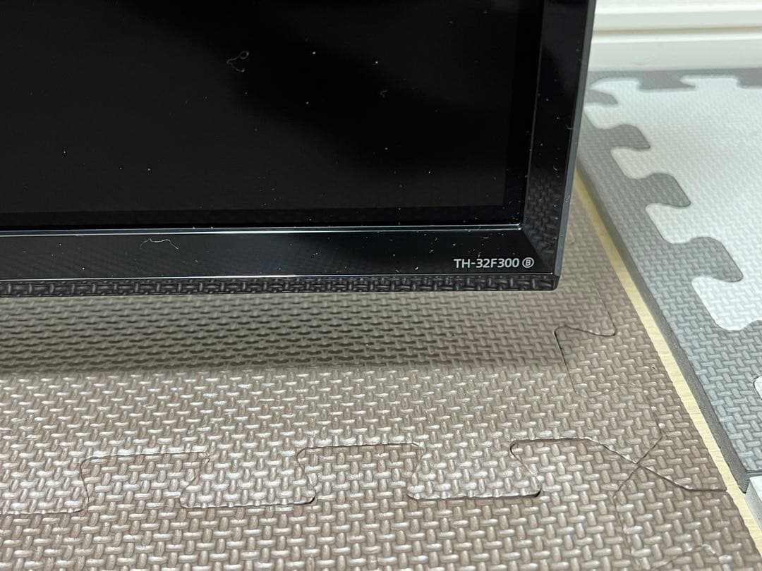 2019年製　Panasonic TH-32F300 32インチテレビ