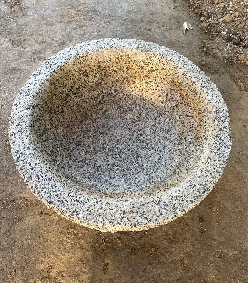 水鉢　庭石　臼