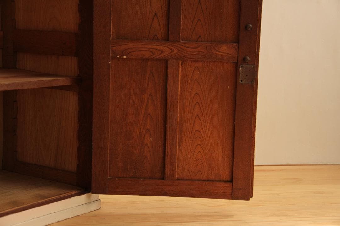 棚　キャビネット　木製　高さ82㎝　白　アンティーク　レトロ　古道具