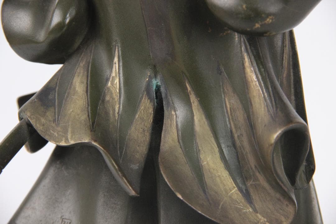 日本美術　銅製武人像　正秀作　細密彫刻　金象嵌　明治期金工　時代物 Eo1-21