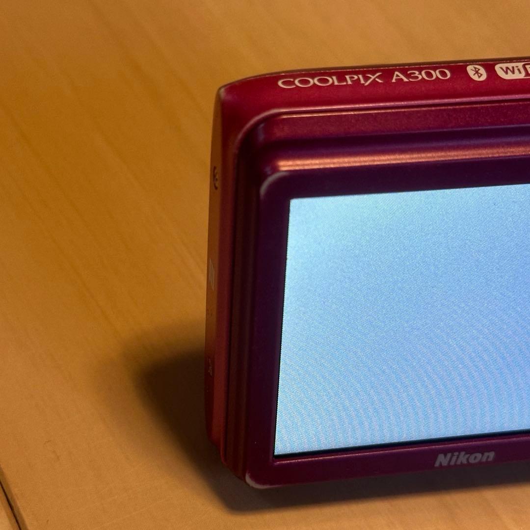 Nikon COOLPIX A300 【動作確認済】 コンパクトデジタルカメラ