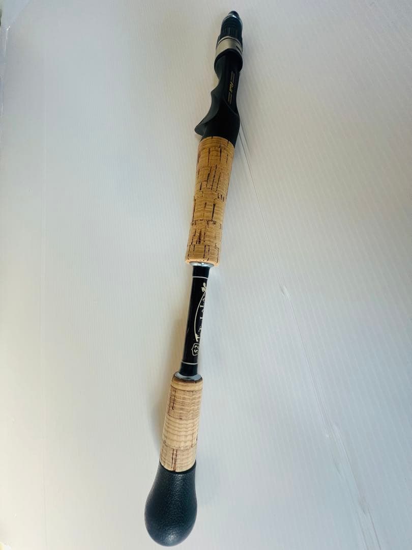 ボンバダ ツララ ロイラ52