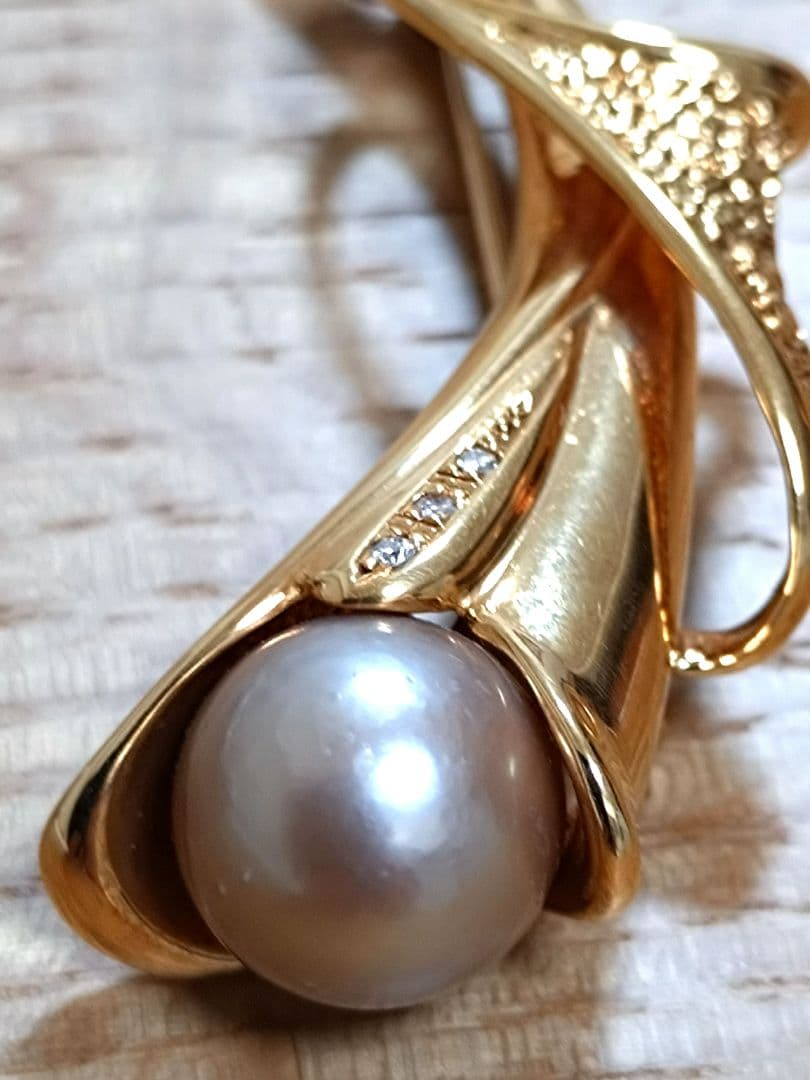 ★ままんれーぬ★　ゴールデンパール　ブローチ　重量12.61g