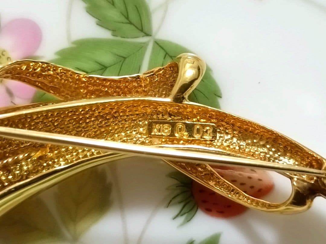 ★ままんれーぬ★　ゴールデンパール　ブローチ　重量12.61g