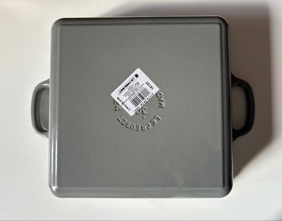 ル・クルーゼ　ミストグレー　スクエア