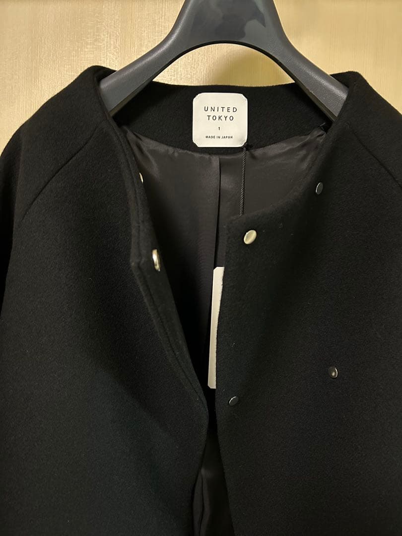 【日本製】ユナイテッドトウキョウ　ハイネックカラーコート　カシミヤ混　ブラック1