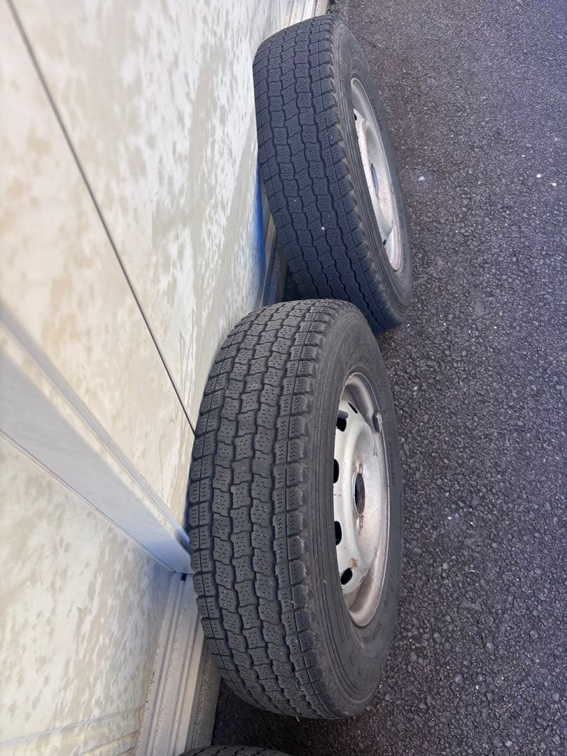 145/80r12 、2本のみ／必ず4本セットで販売（出品2と合わ せて)23年