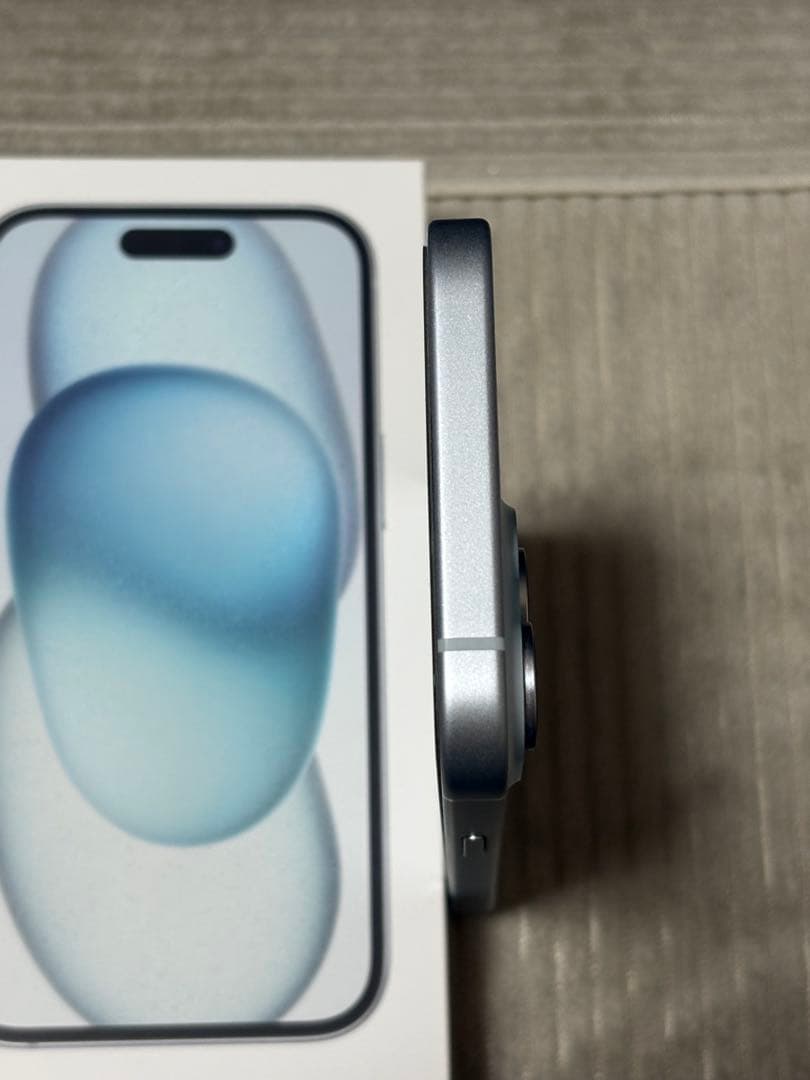 iPhone 15 ブルー 128GB 箱付き