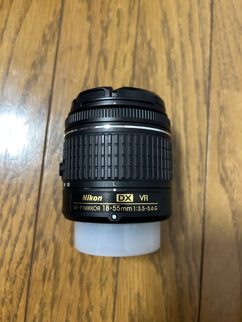 【美品】Nikon D5600 18-55VR+70-300VR Kit