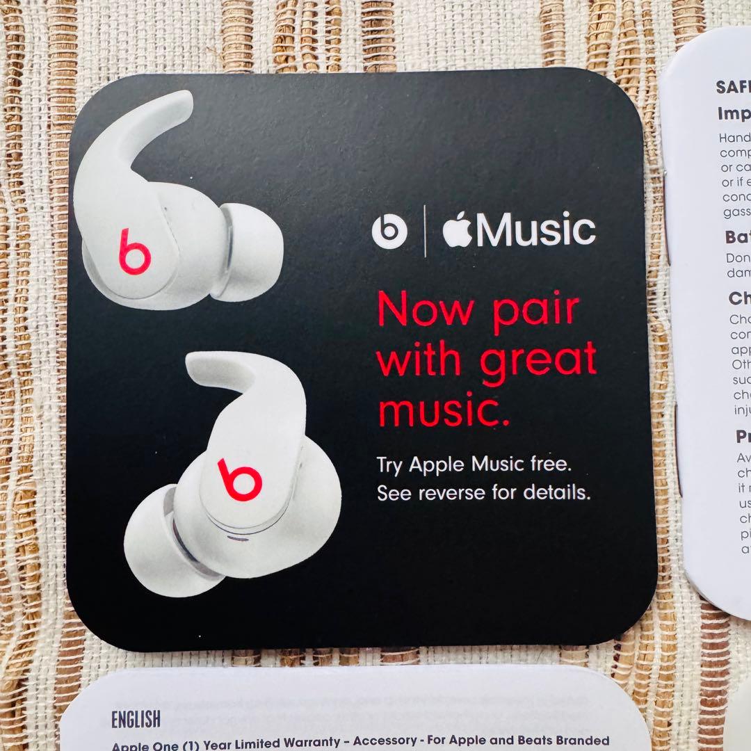 【beats】ワイヤレスイヤホン ②