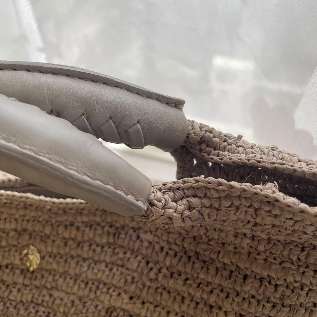 HELEN　KAMINSKI　ラフィア　レザー　グレーかごバッグ フリンジ付き