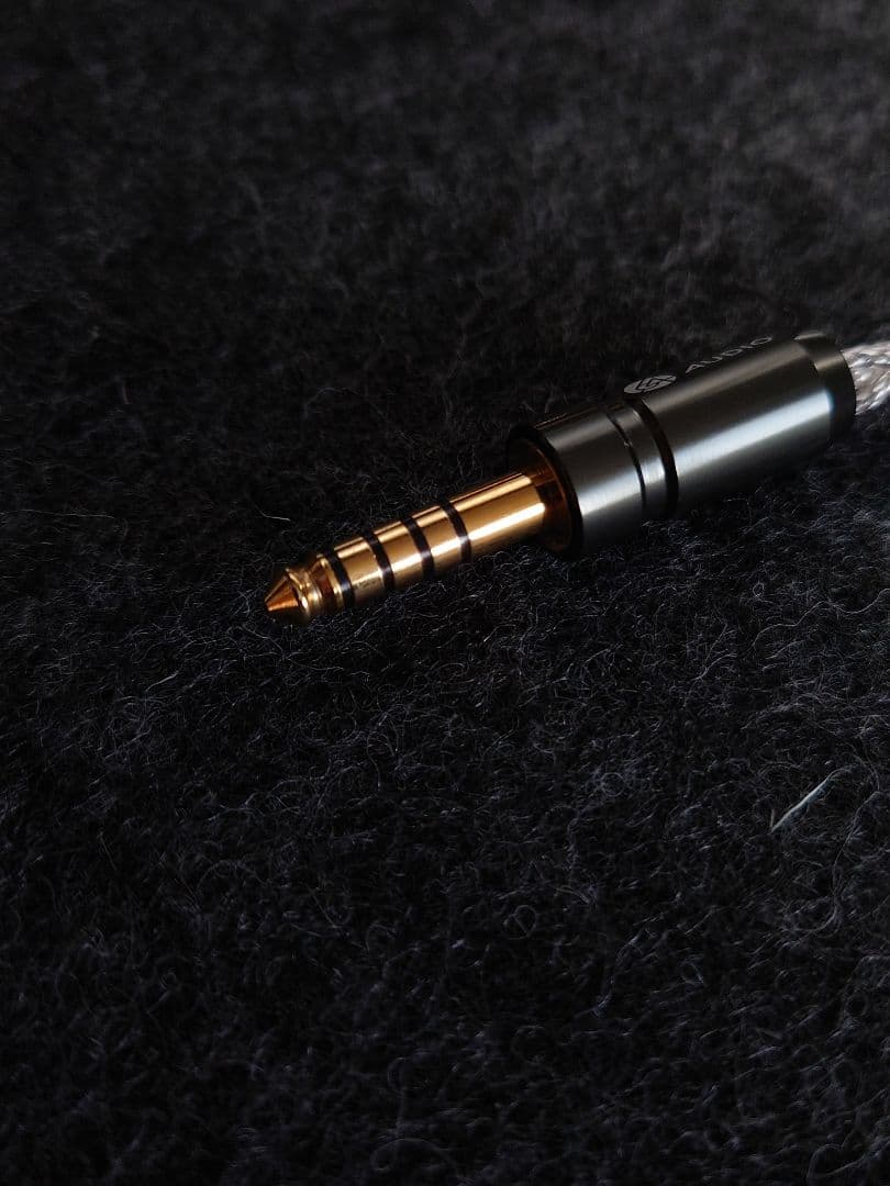 イヤホン 64AUDIO Shielded Silver-Core Cable 4.4