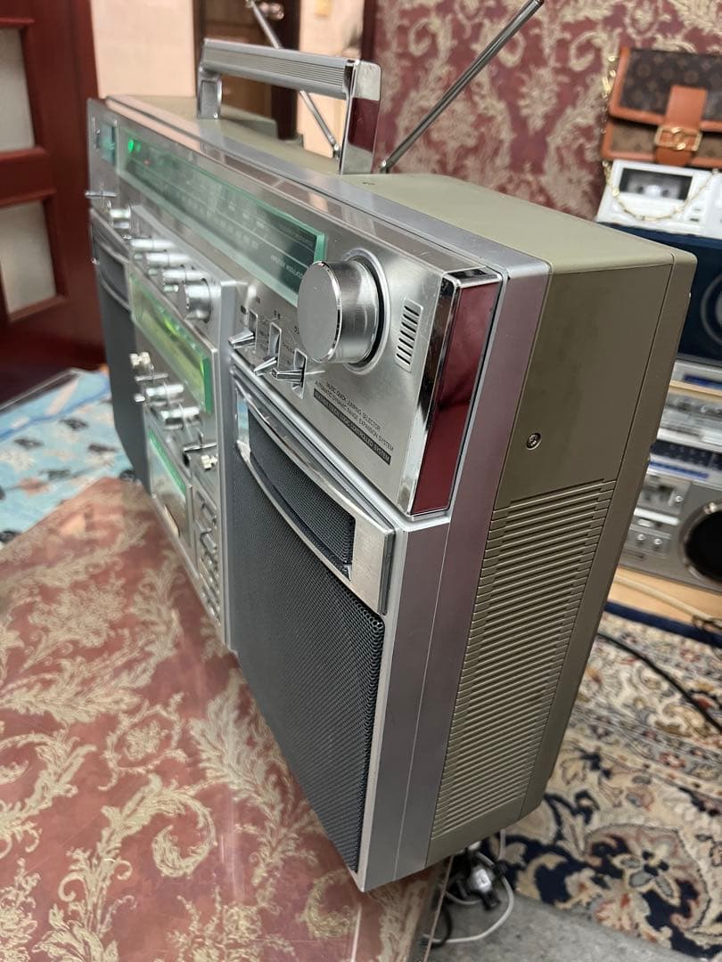 希少昭和レトロ希少東芝 ボムビート RT-S90ラジカセ中古動作品美ビンテージ