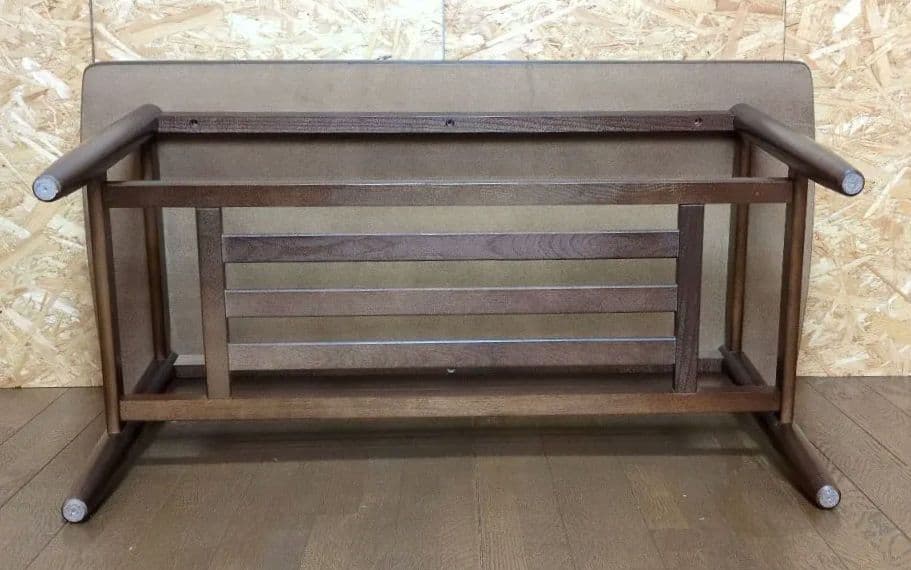 カリモク karimoku カフェ　テーブル 棚付き センター　テーブル