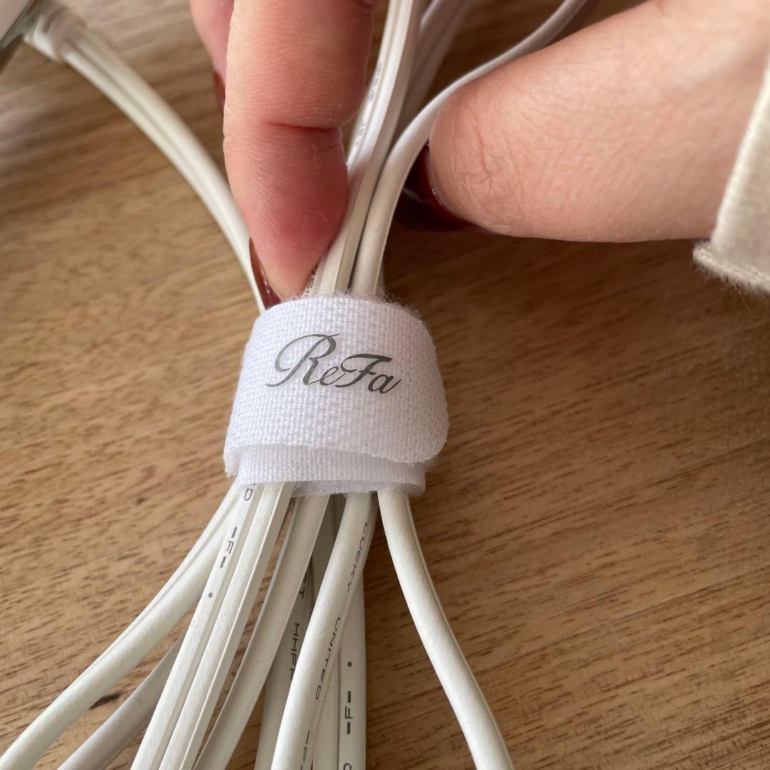 リファ　　ストレートヘアアイロン ホワイト