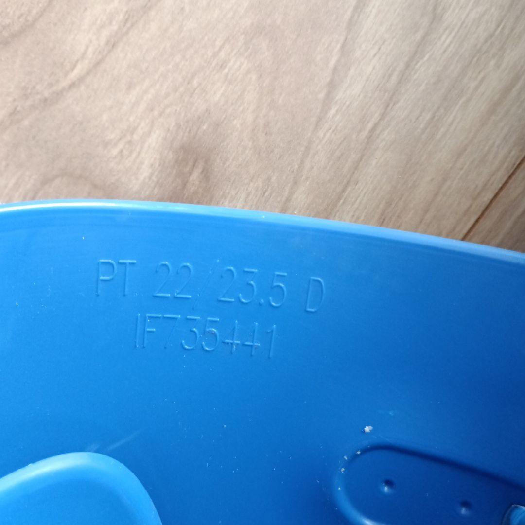 ★中敷き未使用★　SALOMON　スキーブーツ　23-23.5