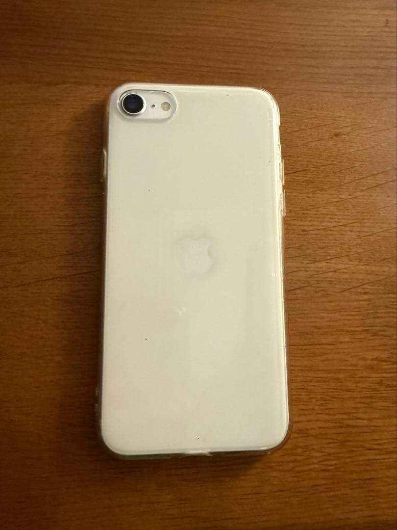 iPhoneSEホワイト 第2世代 バッテリー残81% 128GB