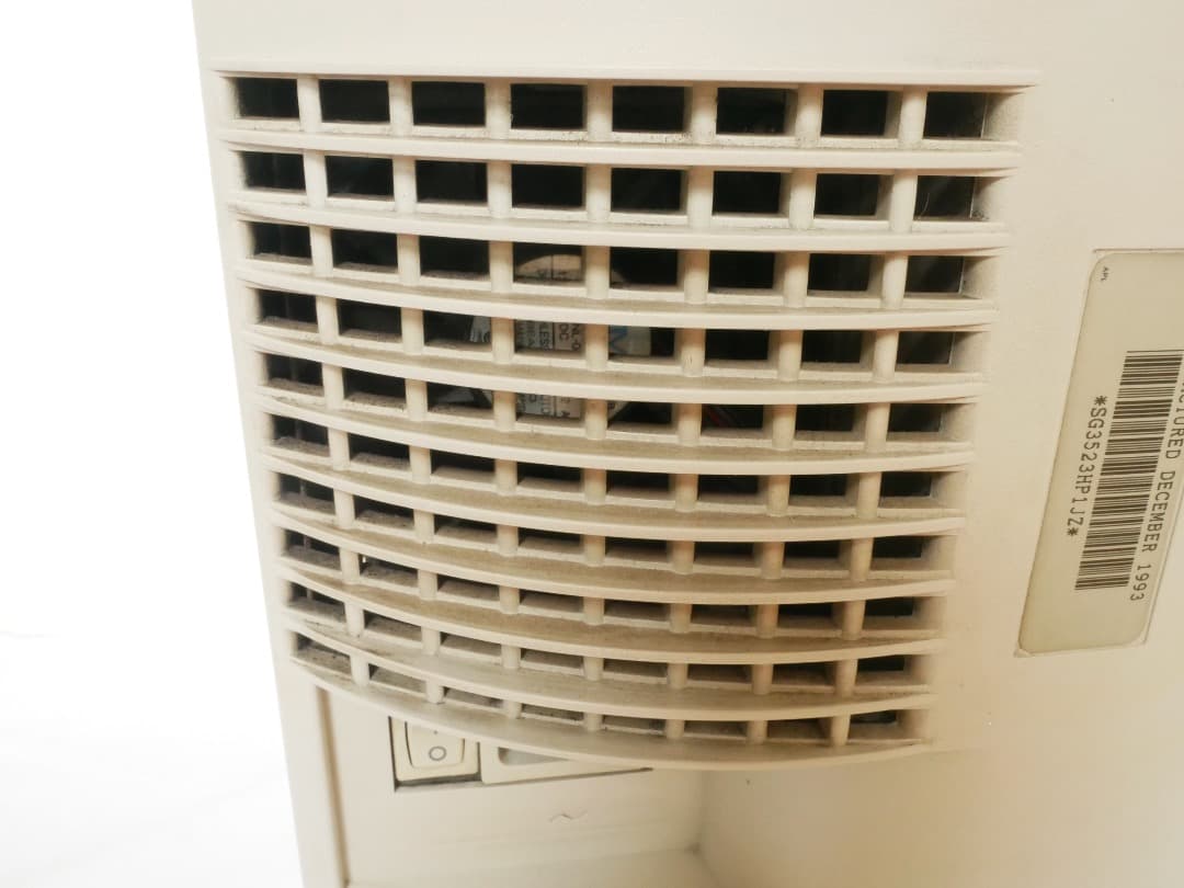 Macintosh ColorClassic II(Norton FDほか付属)