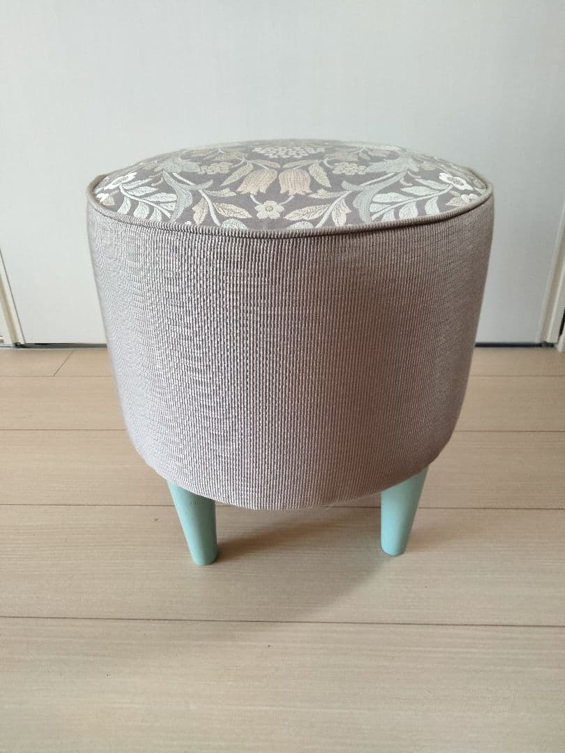 【張替未使用品】昭和レトロ花柄円形スツール・モリスコレクション