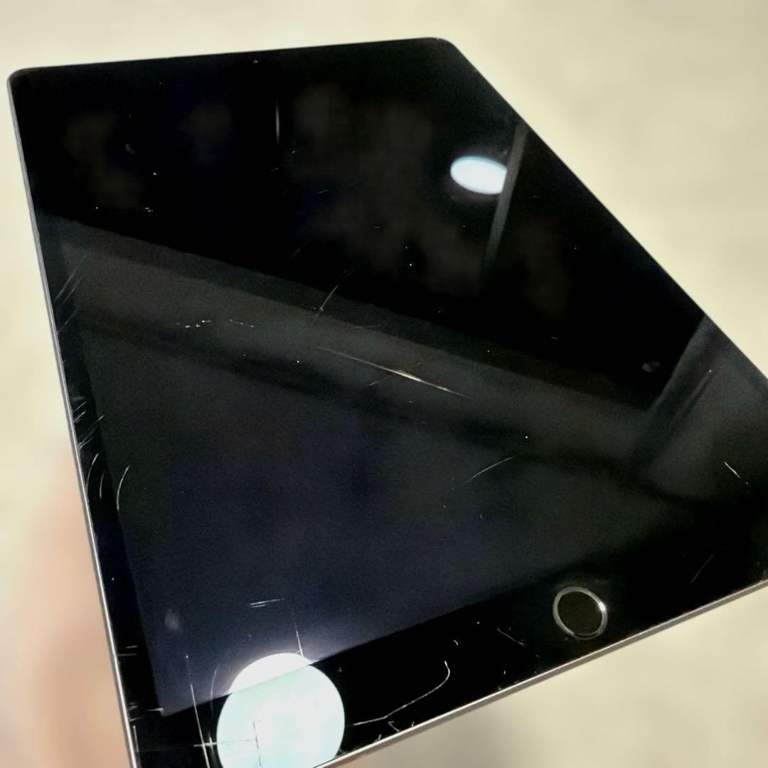 【即購入可】ipad第3世代 256GB Wifiモデル 画面ヒビ割れあり