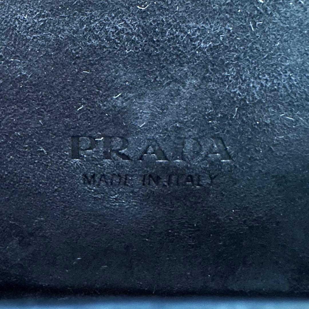 【美品】PRADA AirPods ケース サフィアーノトライアングル