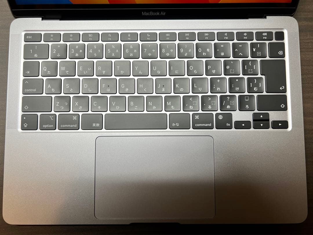 Apple MacBook Air (M1, 16GB) 13インチ【極美品】