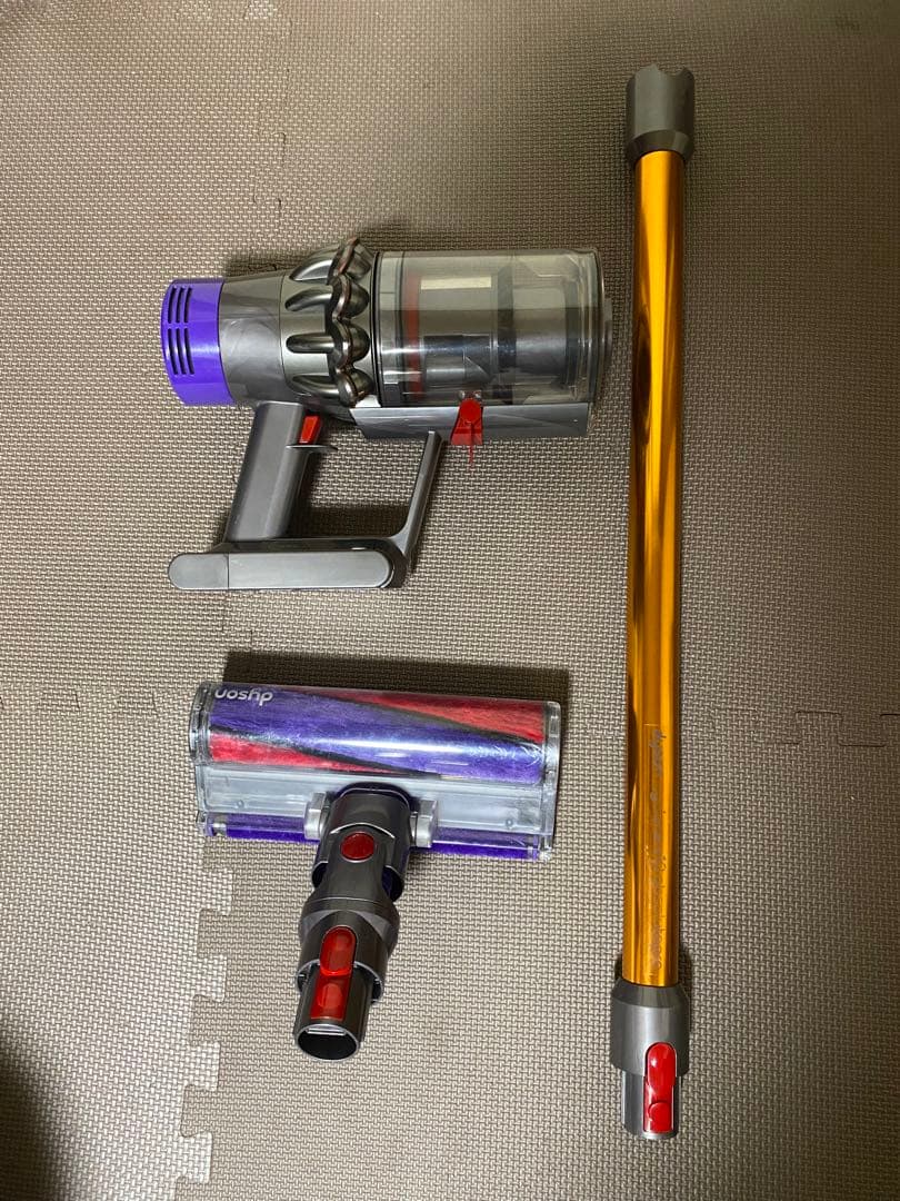 ダイソン V10 sv12 フロアドッグ付　分解洗浄済み