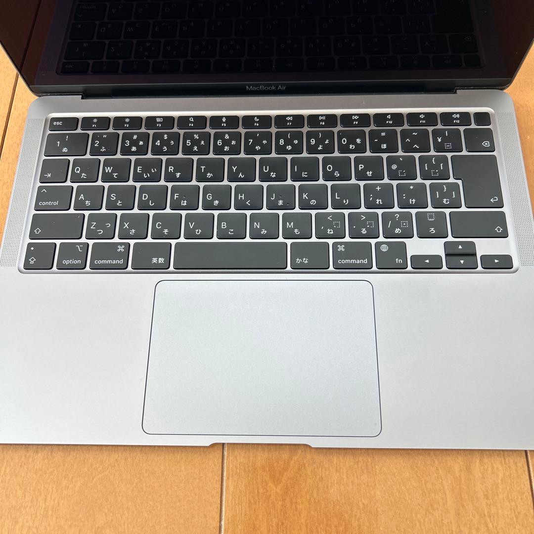 MacBook Air M1 2020 8GB 256GB 13インチ