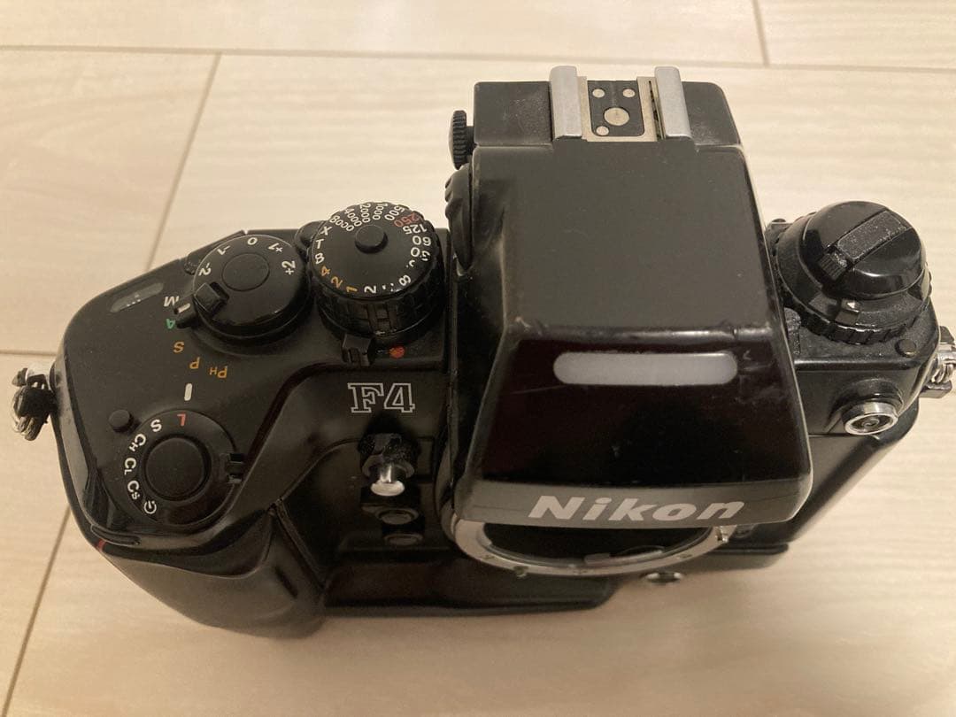Nikon F4 MB-21付