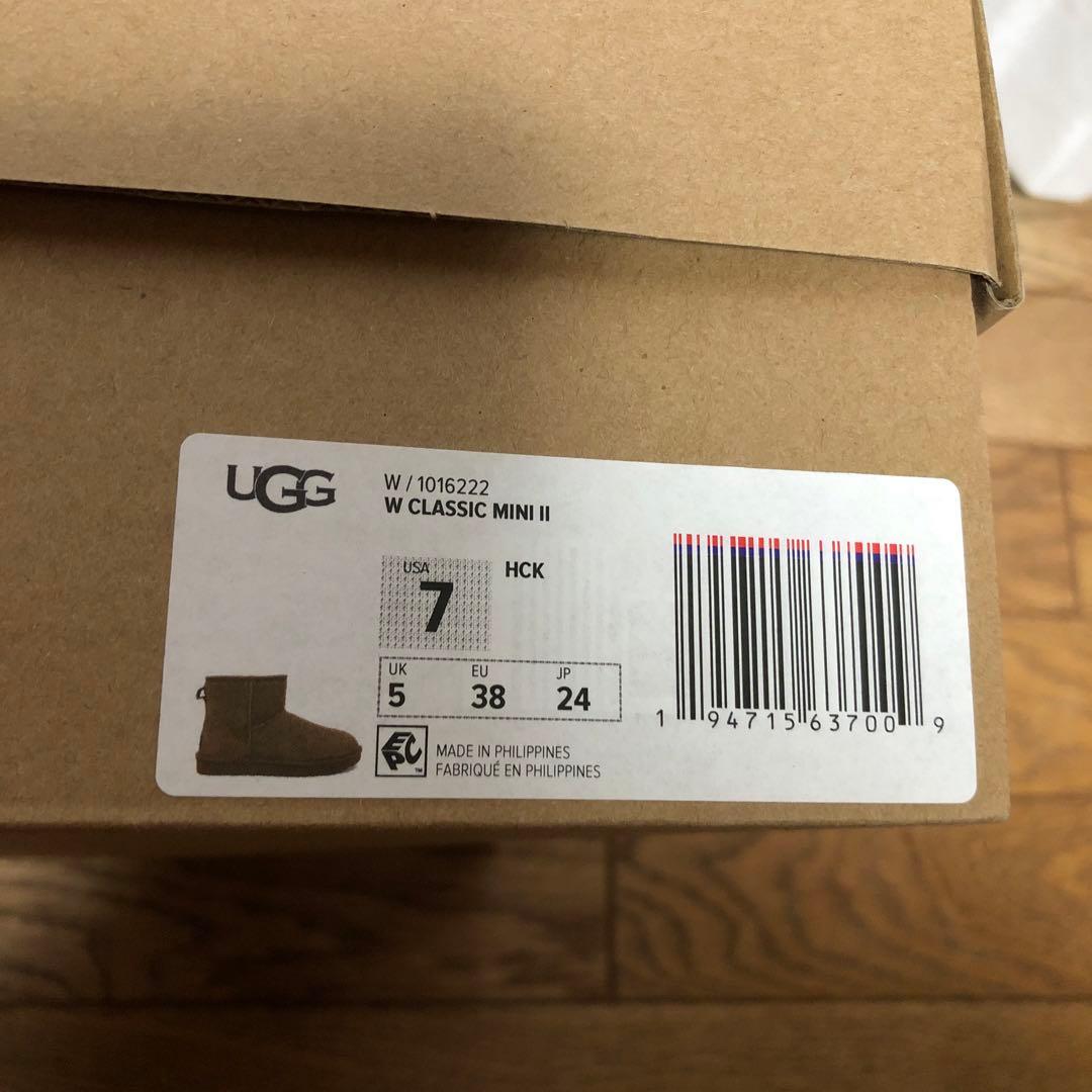 新品　UGG アグ　クラシックミニ　ムートンブーツ　２４センチ
